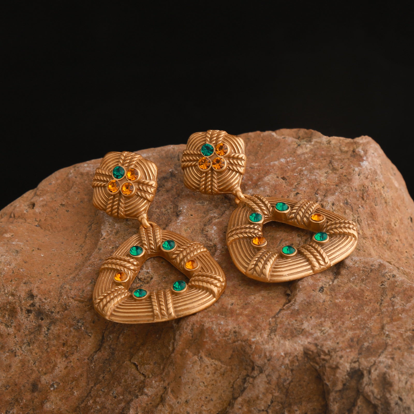 Bohemian bronze light luxury earrings