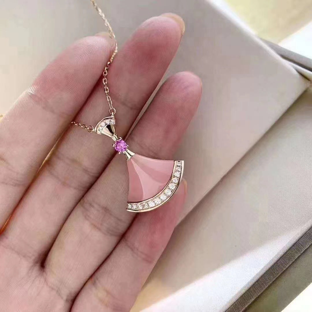 Fashion small fan shell necklace