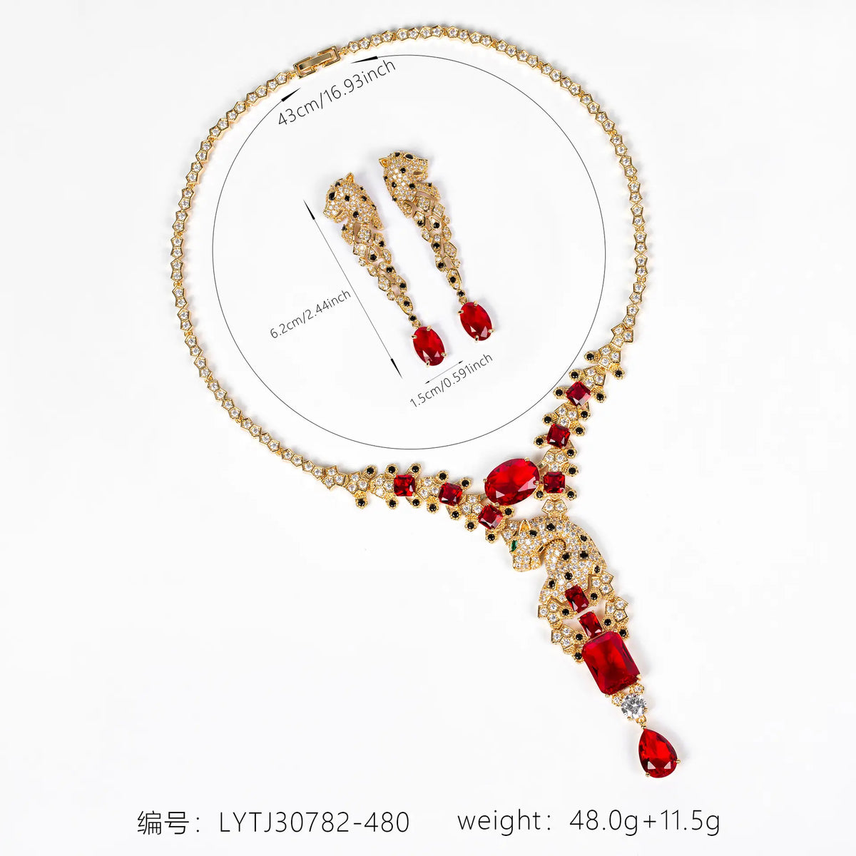 Parure de bijoux collier et boucles d'oreilles de luxe rubis royal