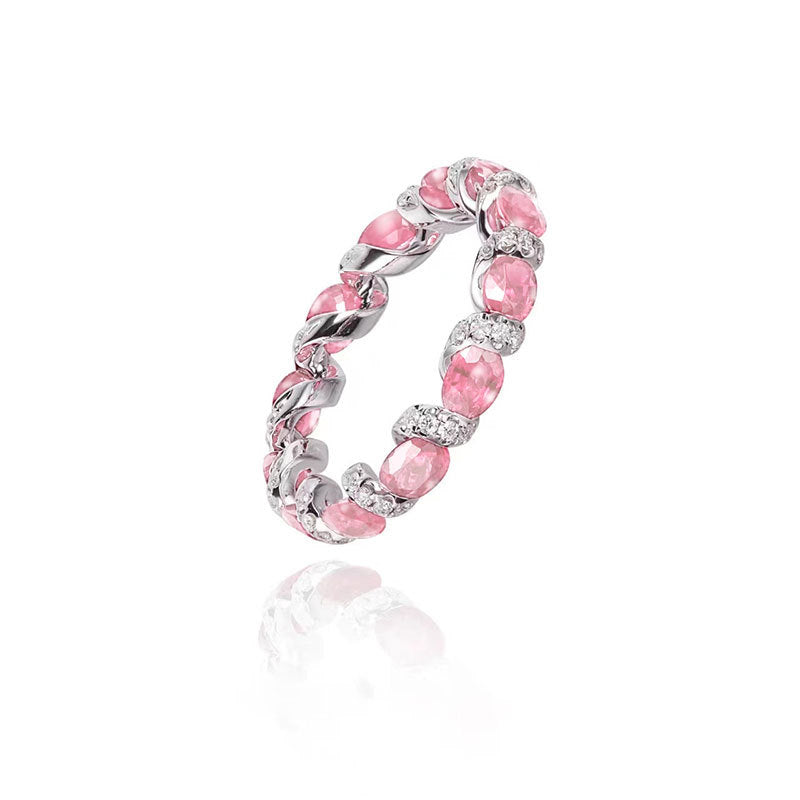 Bague empilable minimaliste en cristal rubis