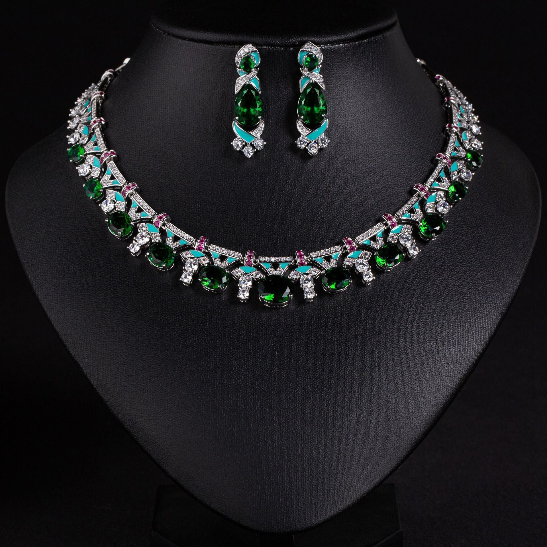 Bijoux femme collier ras du cou clavicule femme luxe artisanat de goutte haut de gamme