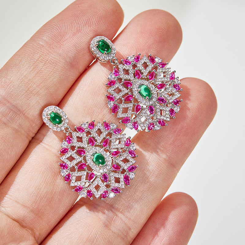 European heavy industry wreath gold-plated hollow earrings