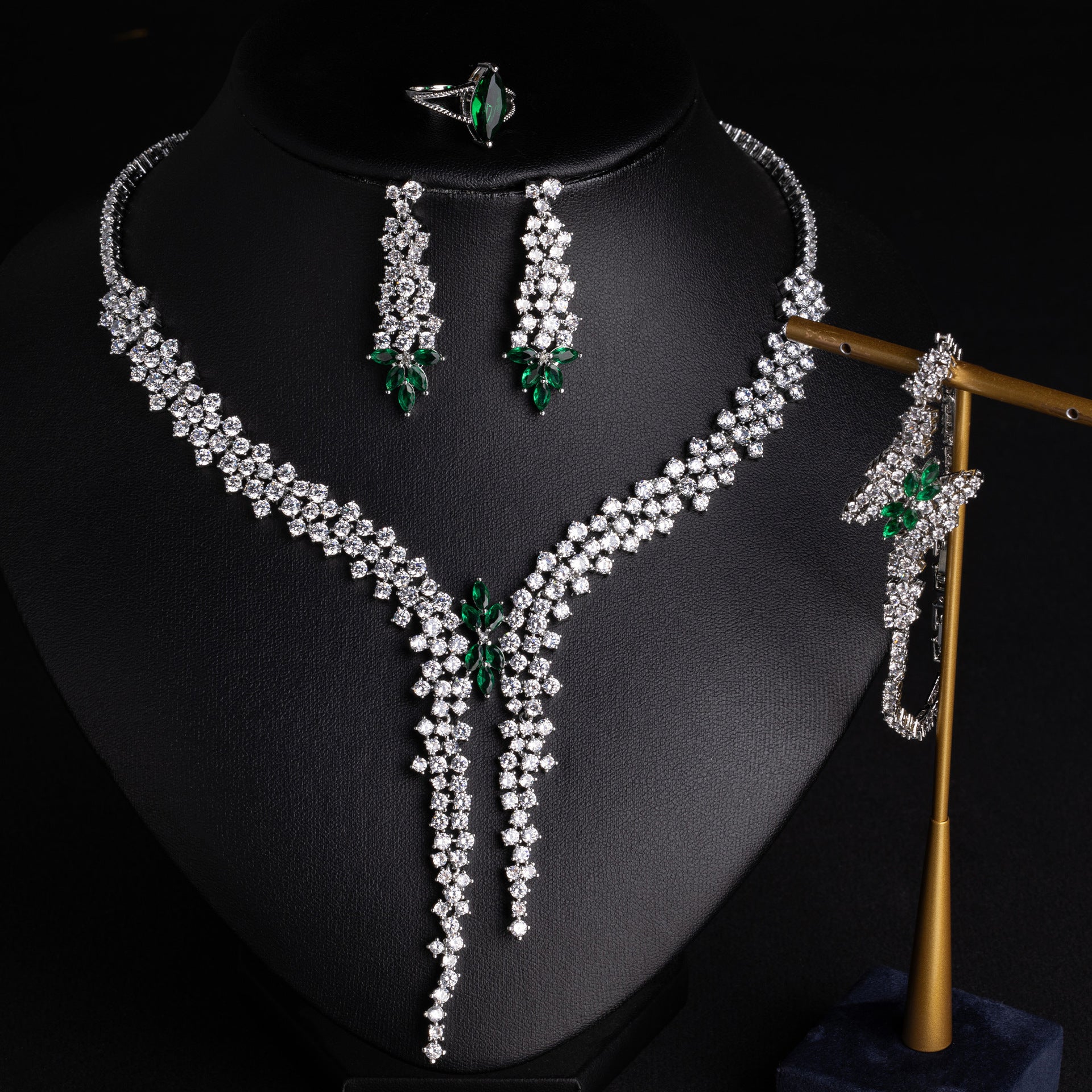 Luxury Green Crystal Wedding Jewelry Set – Silver Necklace Earrings Bracelet
