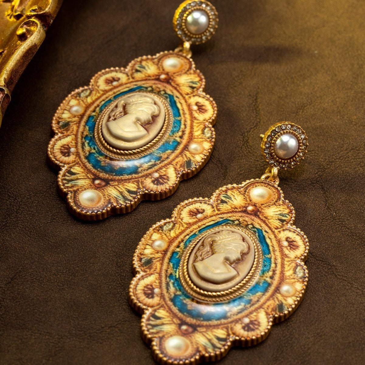 Vintage Baroque Cameo Pearl Drop Earrings for Women