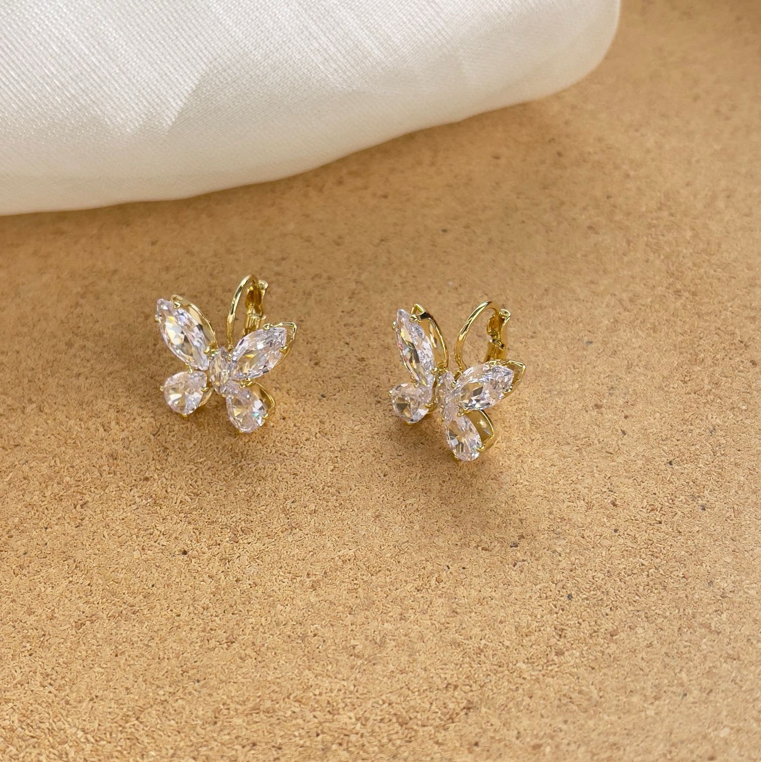Fashion Butterfly Brick Earrings
