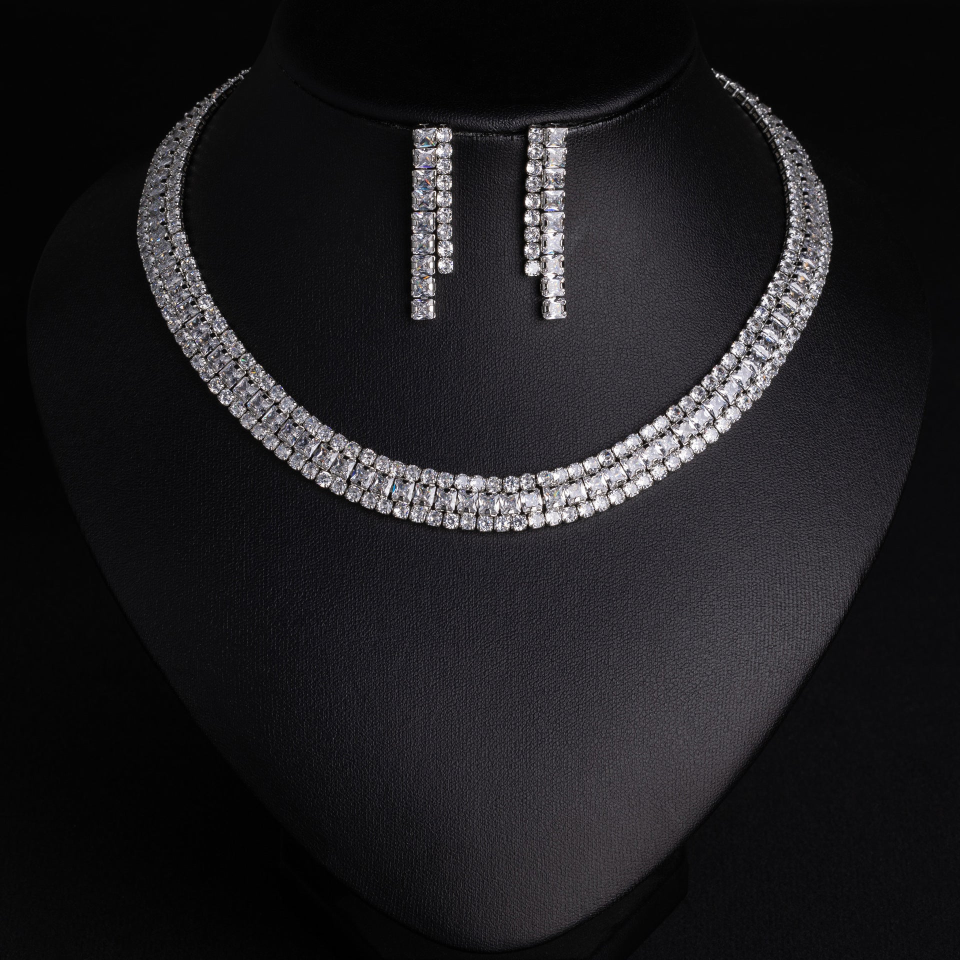 Elegant Emerald Crystal Necklace Set – Green Tennis Jewelry for Women