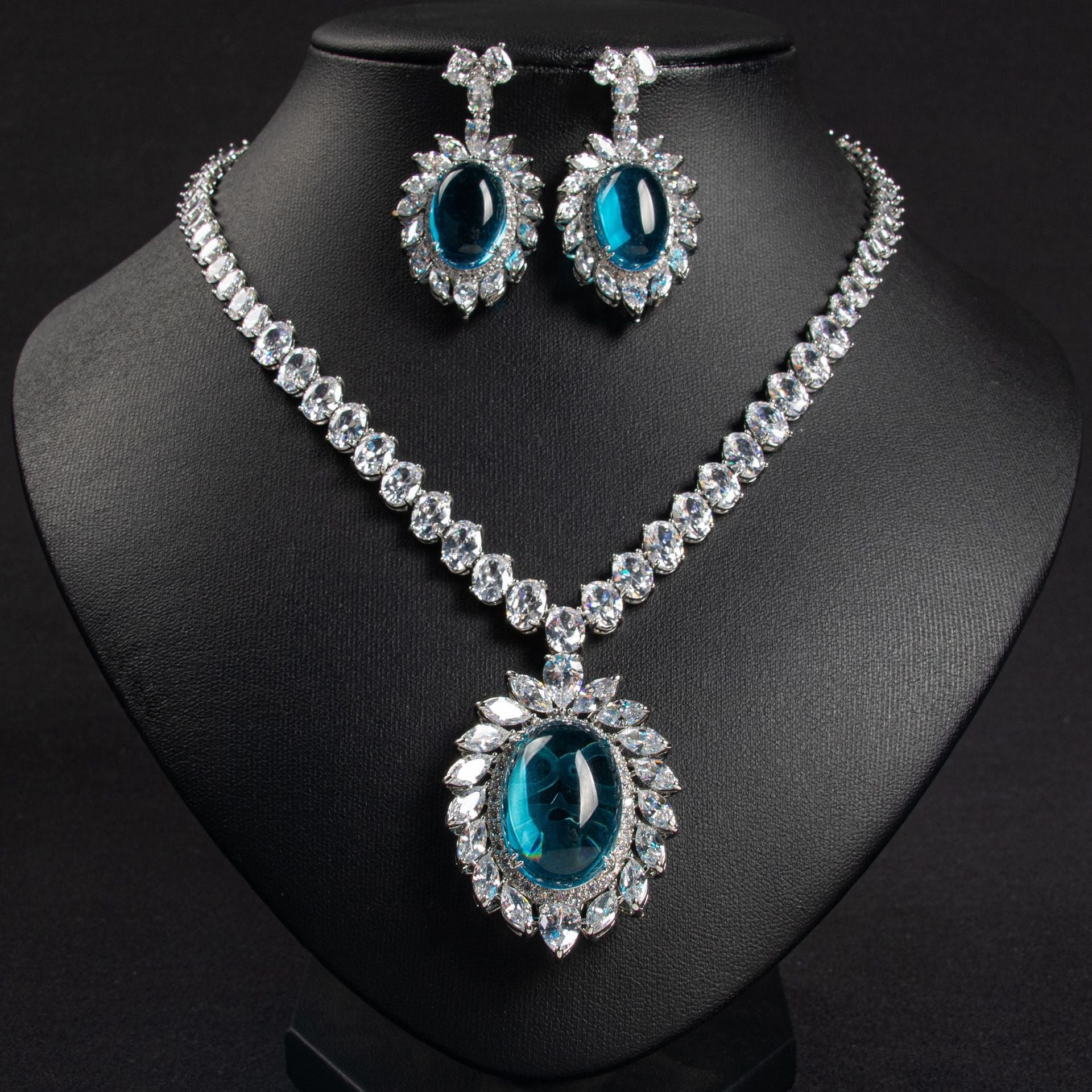 Luxury Teal Blue Crystal Necklace Earrings Set – Elegant Statement Jewelry for Women