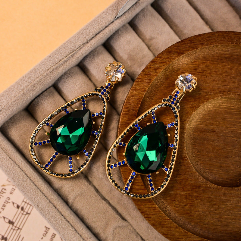 Premium malachite green rhinestone hollow water drop stud earrings