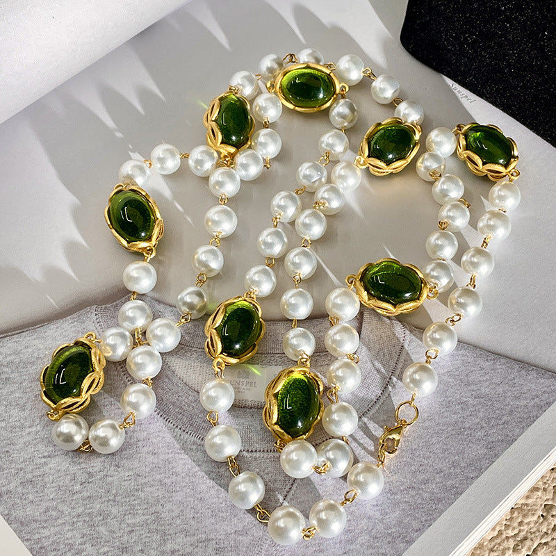Vintage green glazed pearl necklace