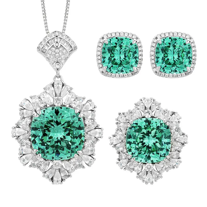 Parure de bijoux de luxe en cristal vert – Collier avec pendentif, bague et boucles d'oreilles clous pour femme