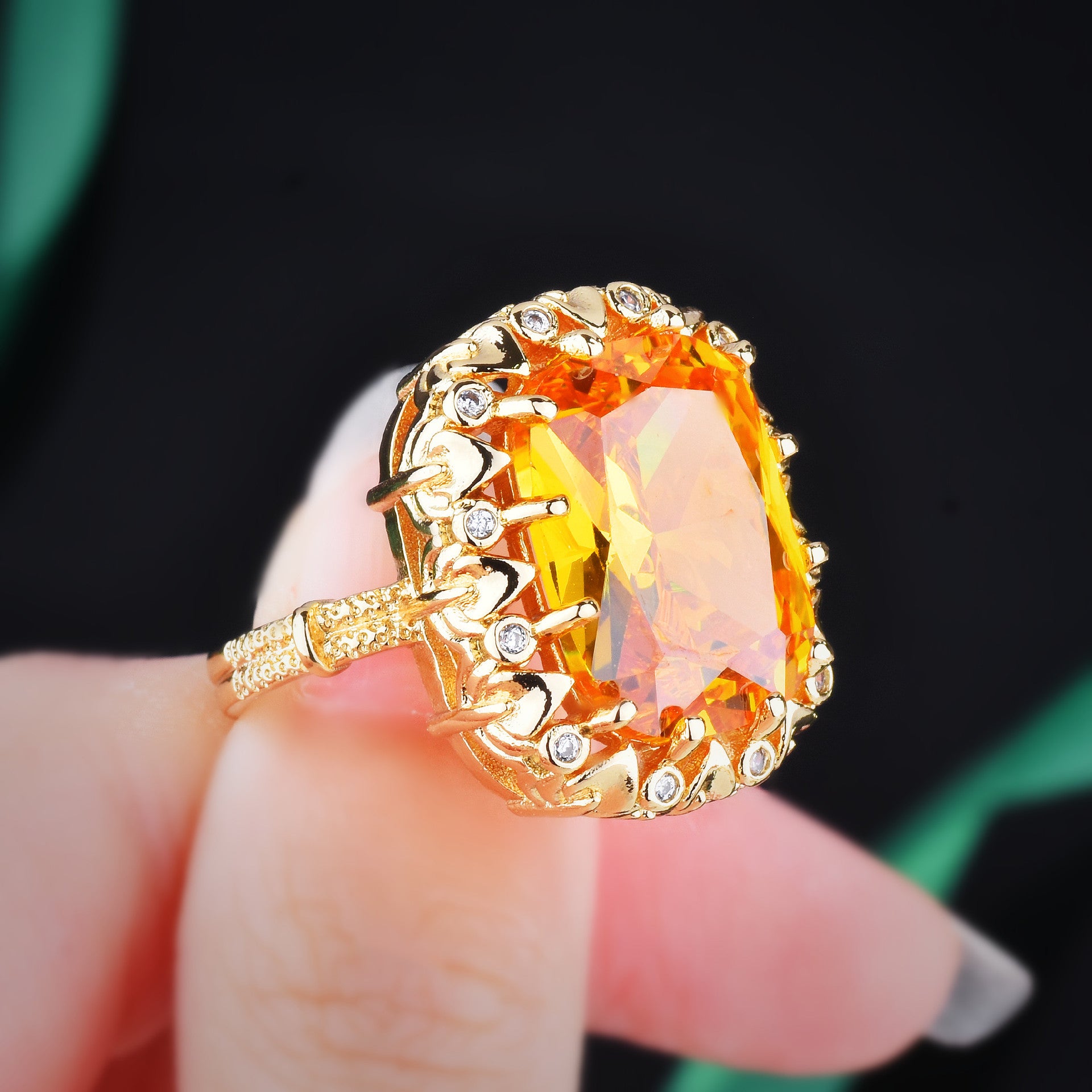 Italian retro high carbon diamond color treasure series