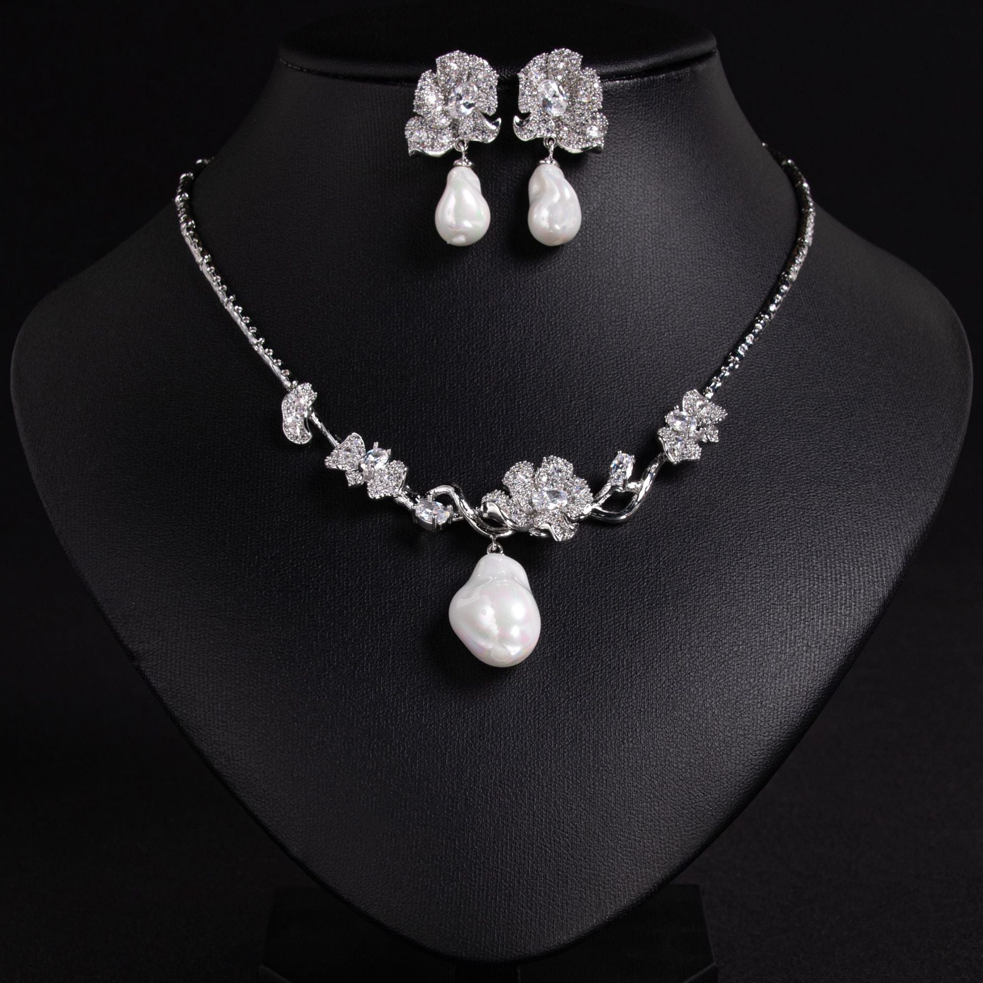 Cold wind collarbone chain earrings flower zircon necklace set