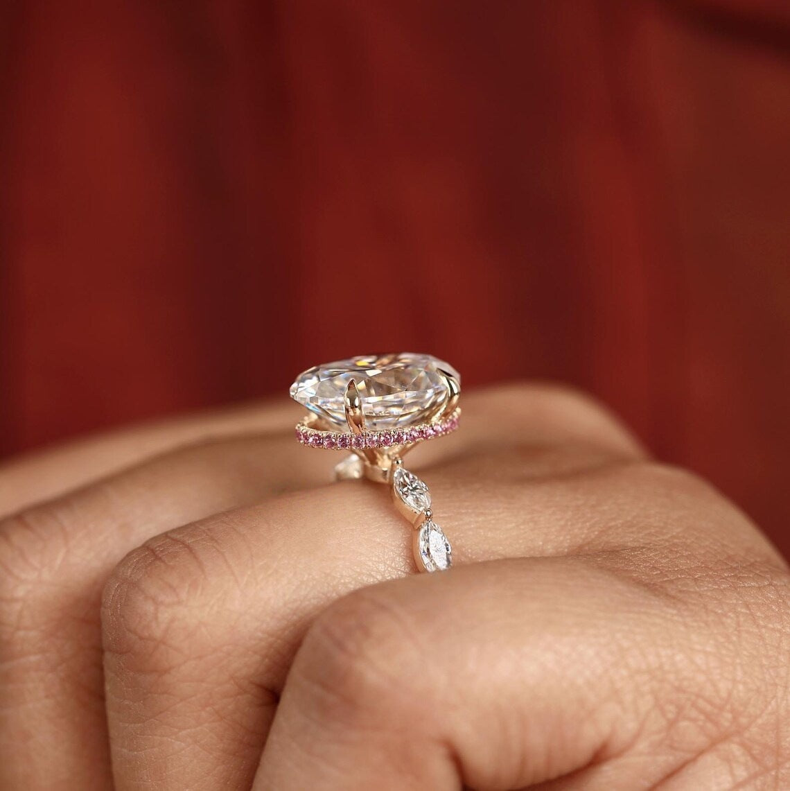 Bague œuf de pigeon diamant œil de cheval mode