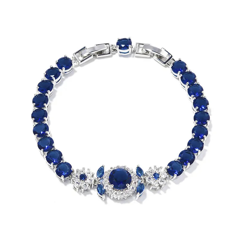 Bracelet à breloque ourson en diamants, élégant et mignon