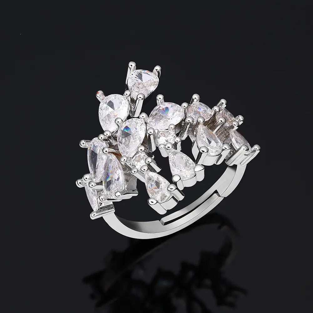 Luxury Silver Crystal Fringe Necklace Set Earrings Ring Bracelet Bridal Wedding Statement Jewelry for Women Elegant Sparkling Set