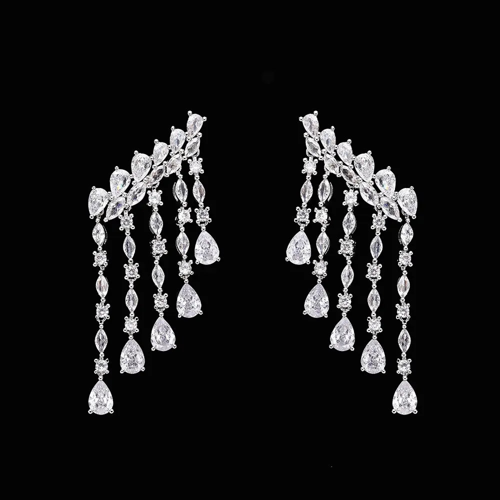 Luxury Silver Crystal Fringe Necklace Set Earrings Ring Bracelet Bridal Wedding Statement Jewelry for Women Elegant Sparkling Set