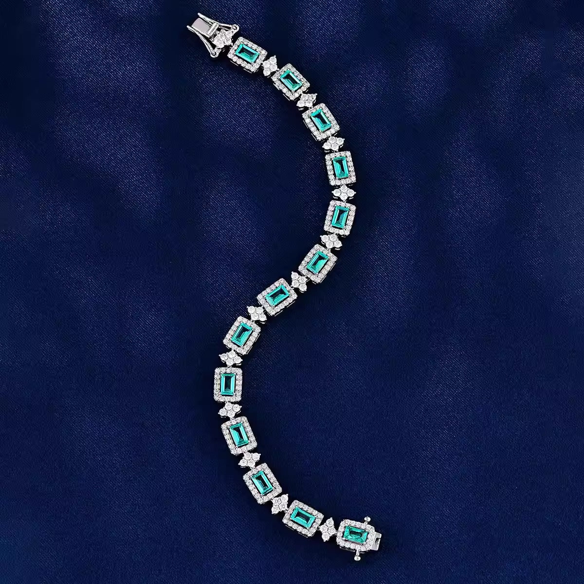 Light Luxury Emerald Paraiba Bracelet