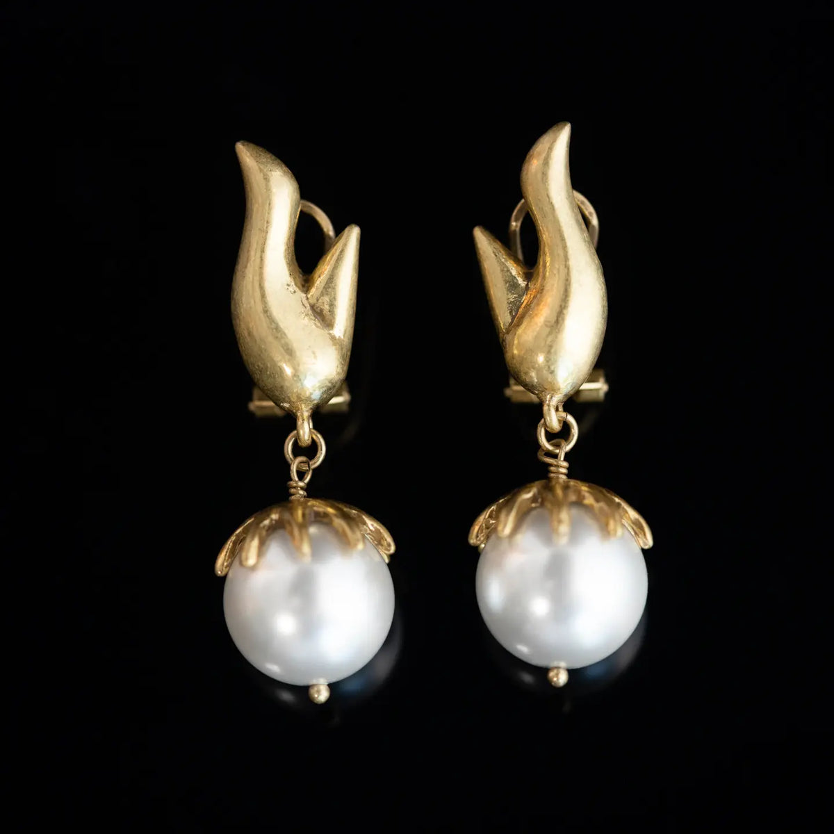 Série de boucles d'oreilles de style médiéval rétro et de niche