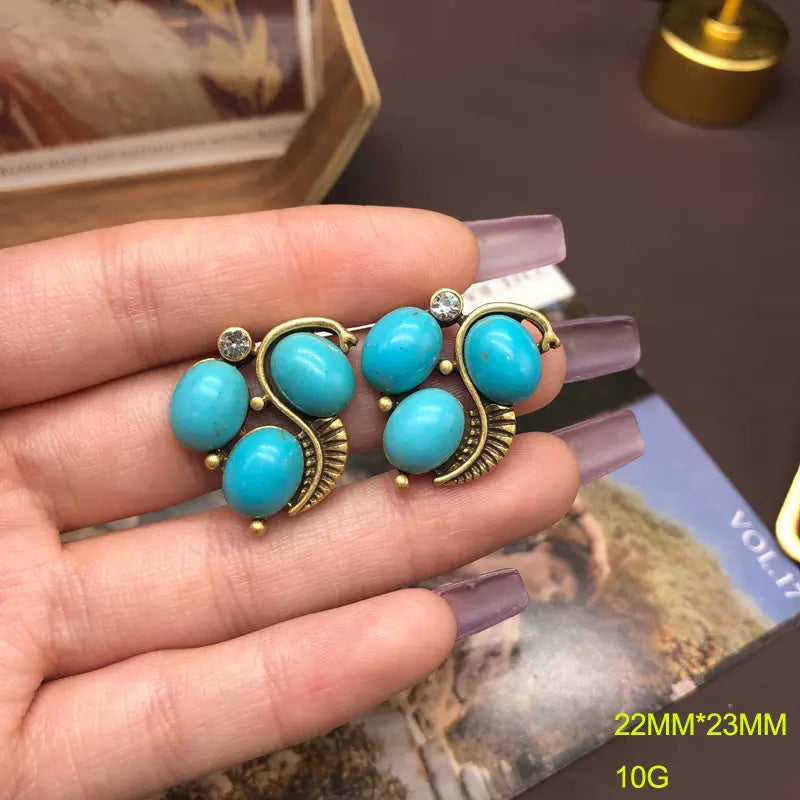 Ensemble collier et boucles d'oreilles turquoise au design vintage
