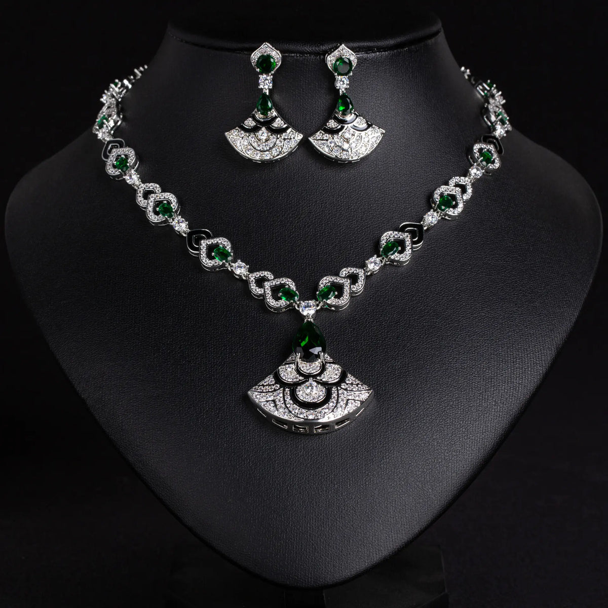 Ensemble collier micro-incrusté zircon éventail semi-luxe