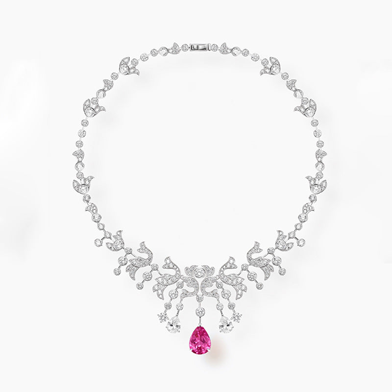 Elegant wedding crown necklace