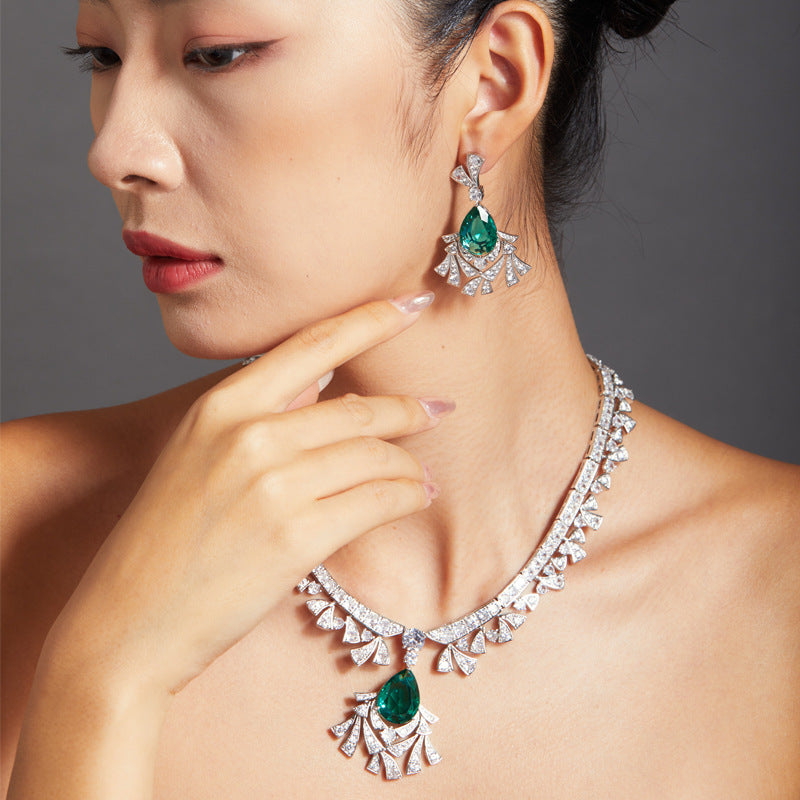 Elegant Gold Plated Drop Emerald Ladies Gala Necklace