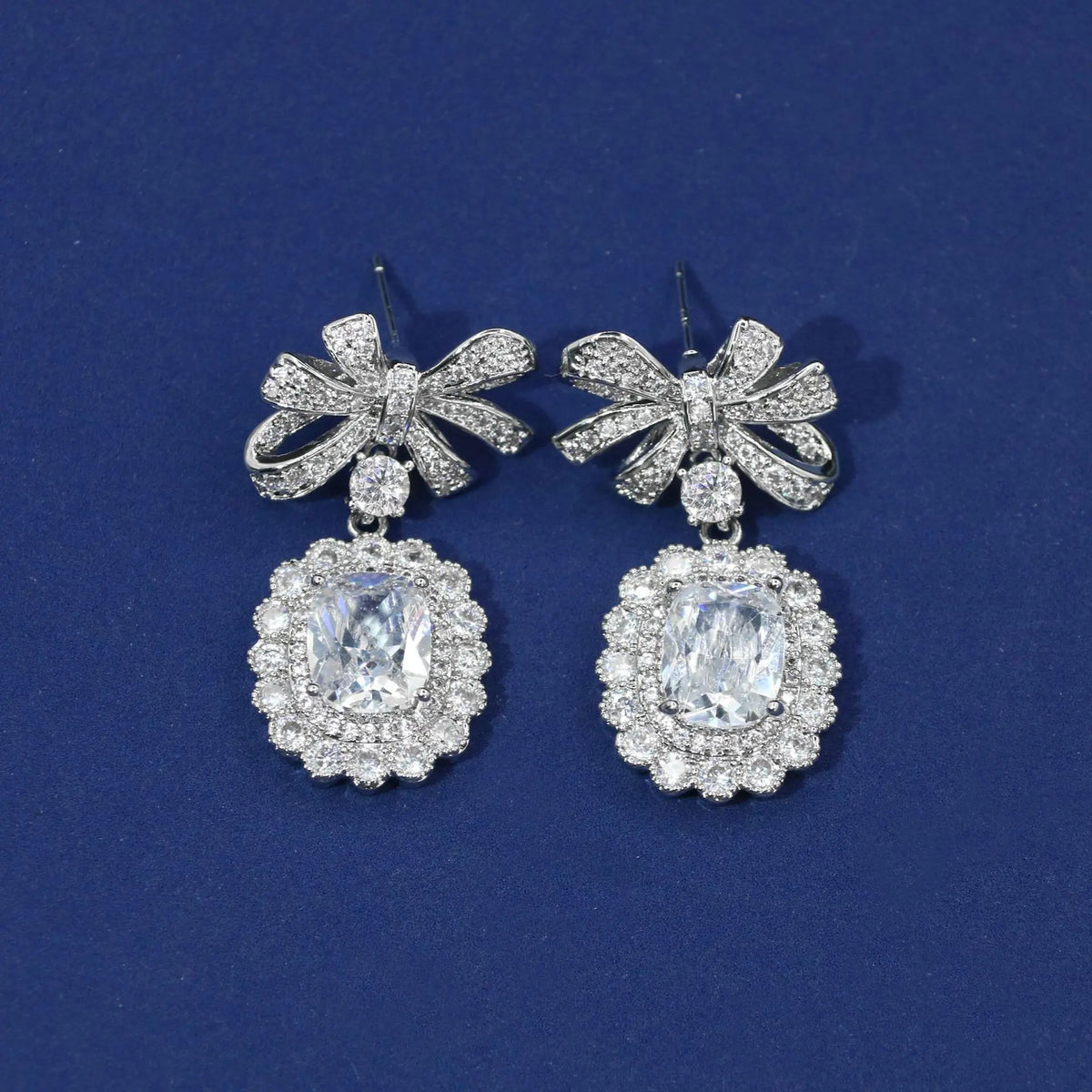 Ensemble Collier Boucles d'Oreilles Nœud Papillon Zircon Mode