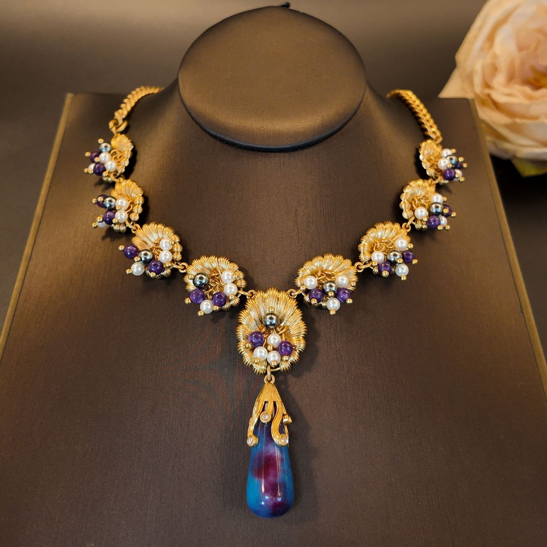 Freshwater pearl stamen flower pendant stud earrings necklace set