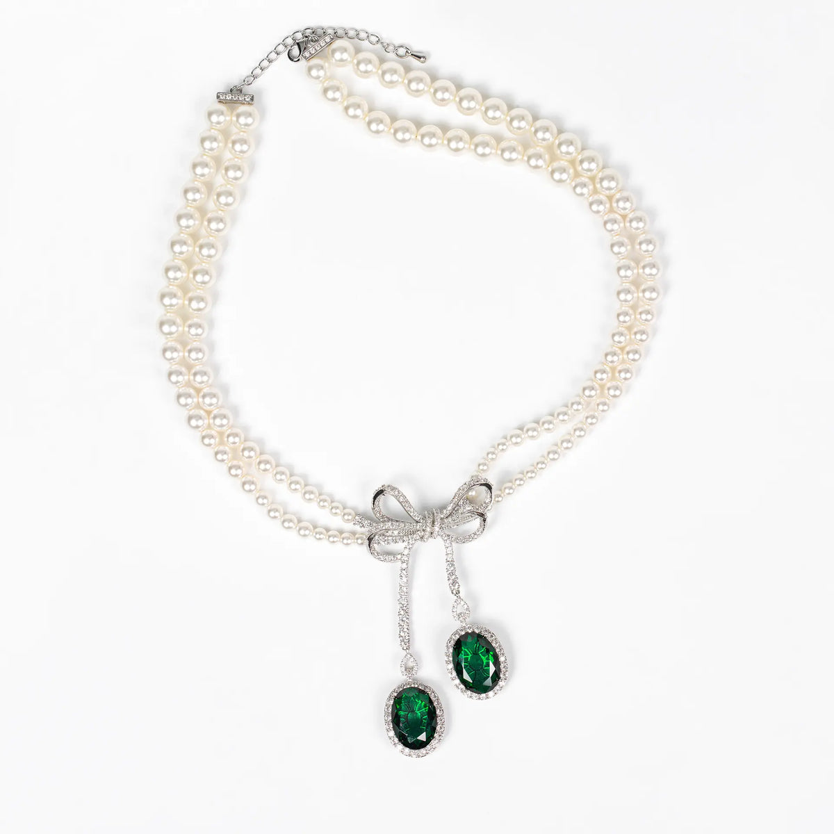 Ensemble collier et boucles d'oreilles nœud papillon en perles et diamants, style léger et luxueux