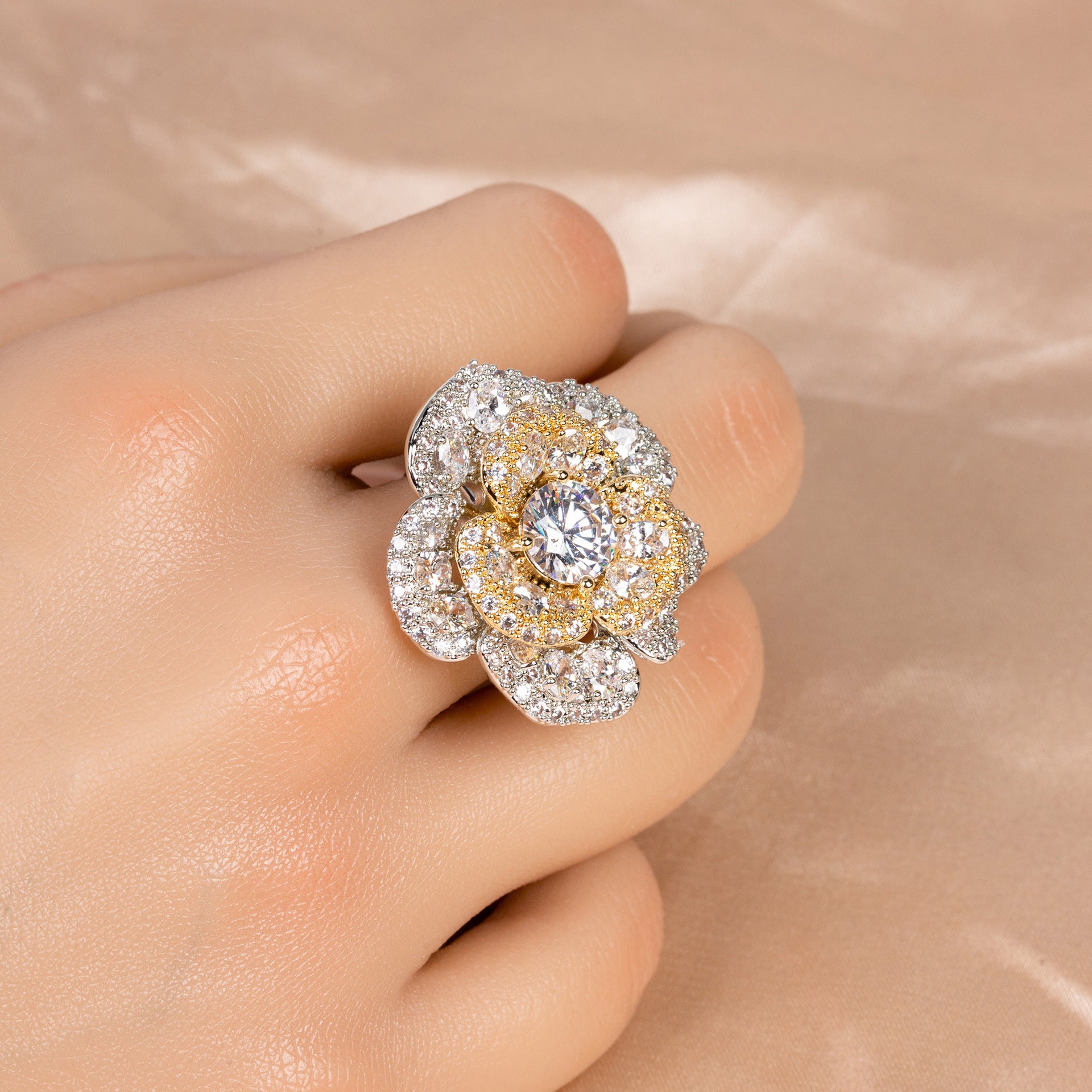 Luxury Red Orange Crystal Flower Ring for Women