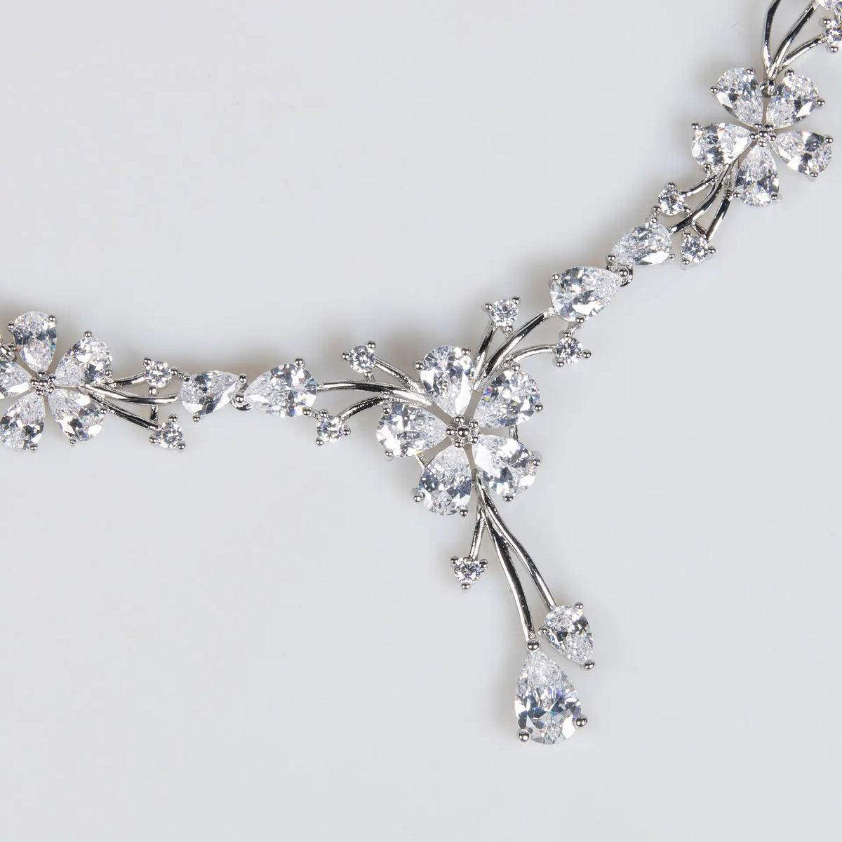 Elegant Silver Floral Crystal Necklace and Earrings Jewelry Set