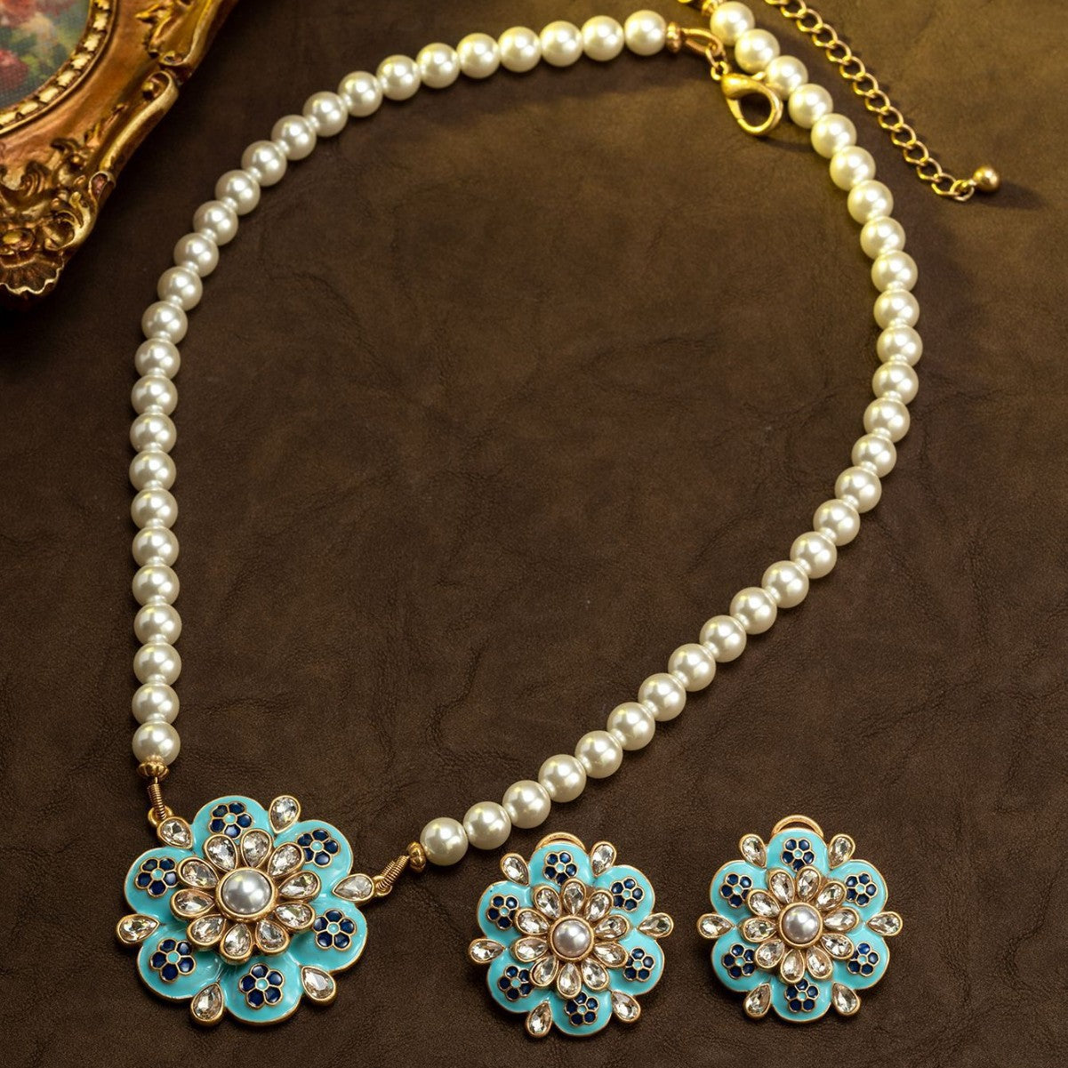 Luxury Pearl and Turquoise Blue Floral Necklace and Earrings Set