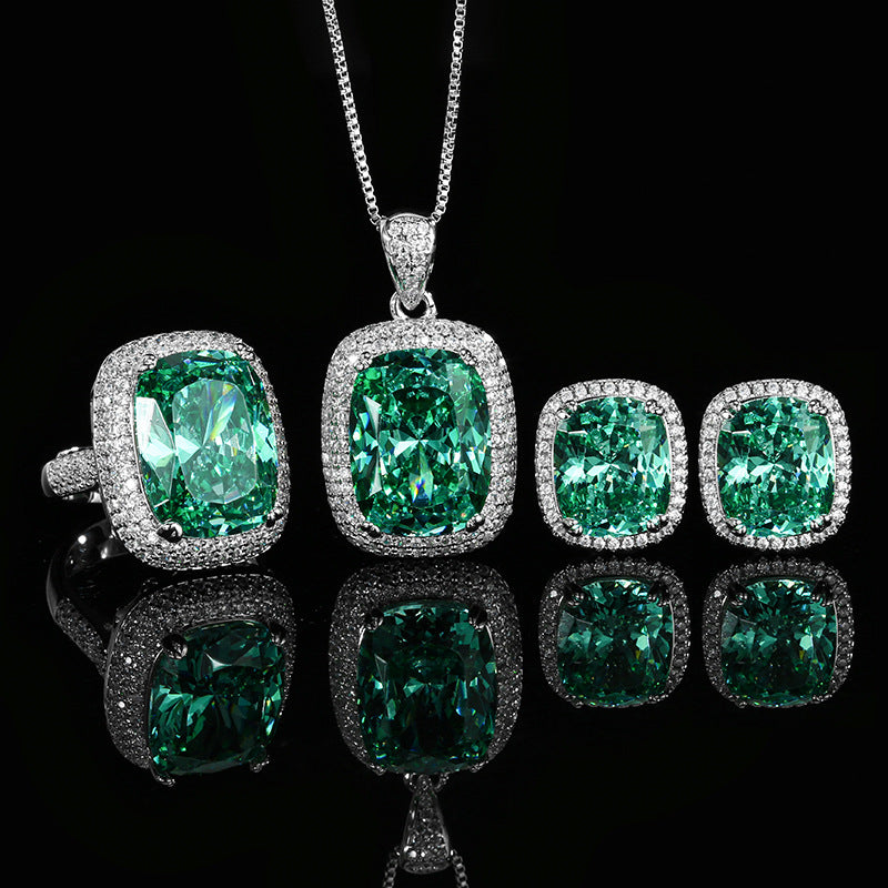 Parure de bijoux en cristal vert de luxe – Collier avec pendentif, bague et boucles d'oreilles pour femme