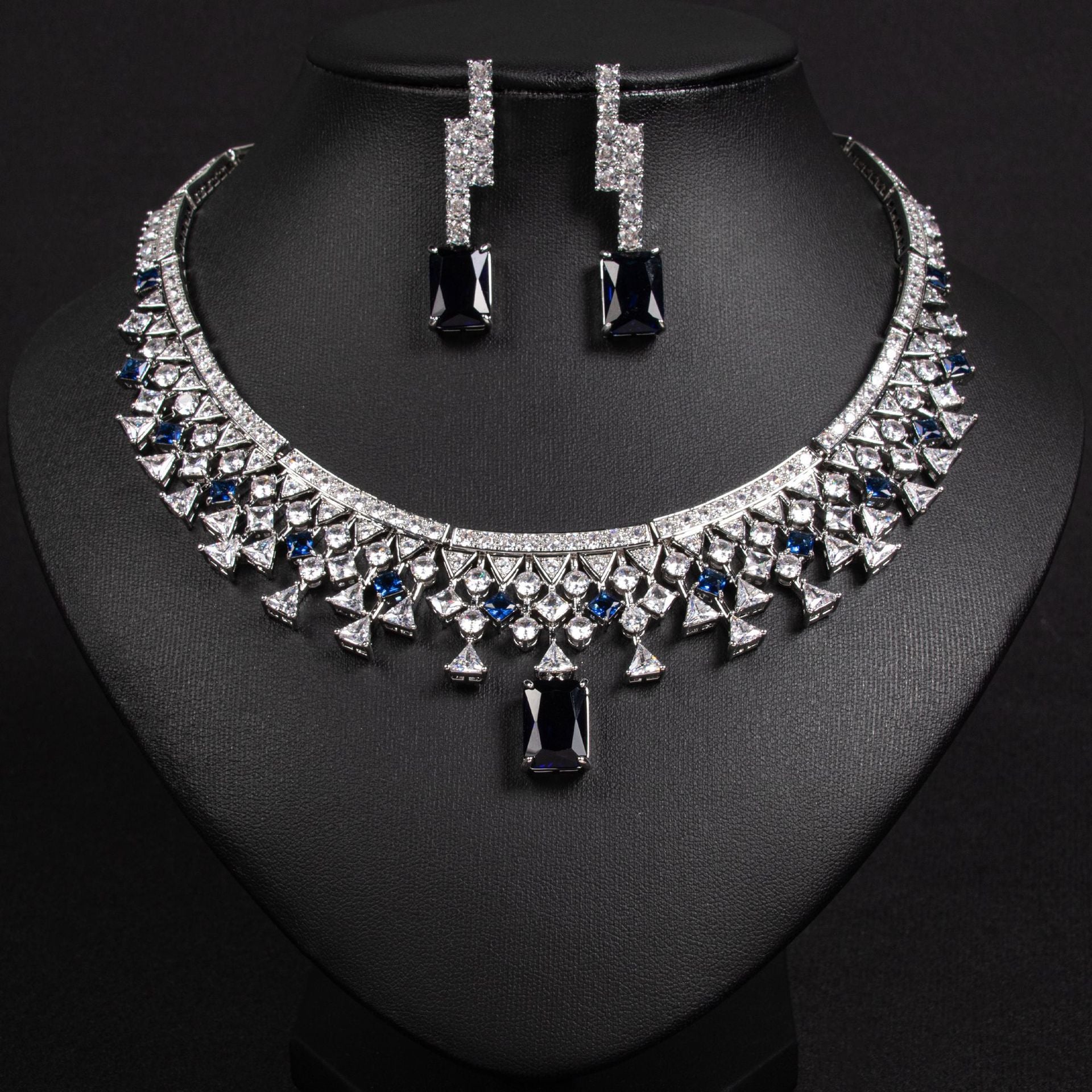 Luxury Emerald Green Crystal Necklace Earrings Jewelry Set for Women
