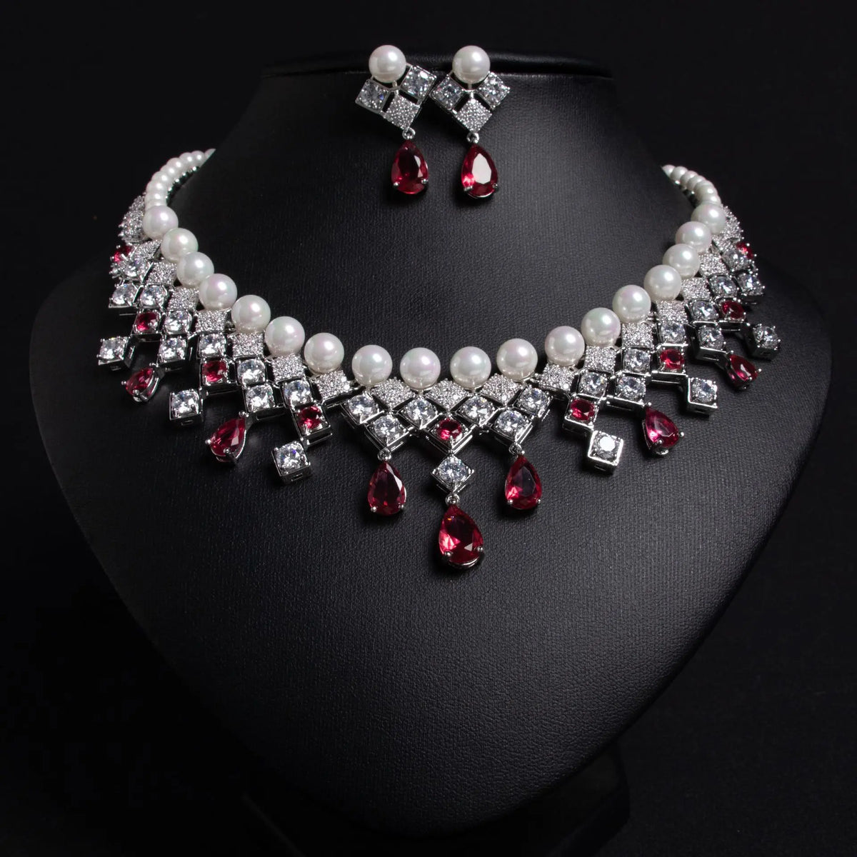 Parure de bijoux de luxe en perles et cristaux bleus pour femme