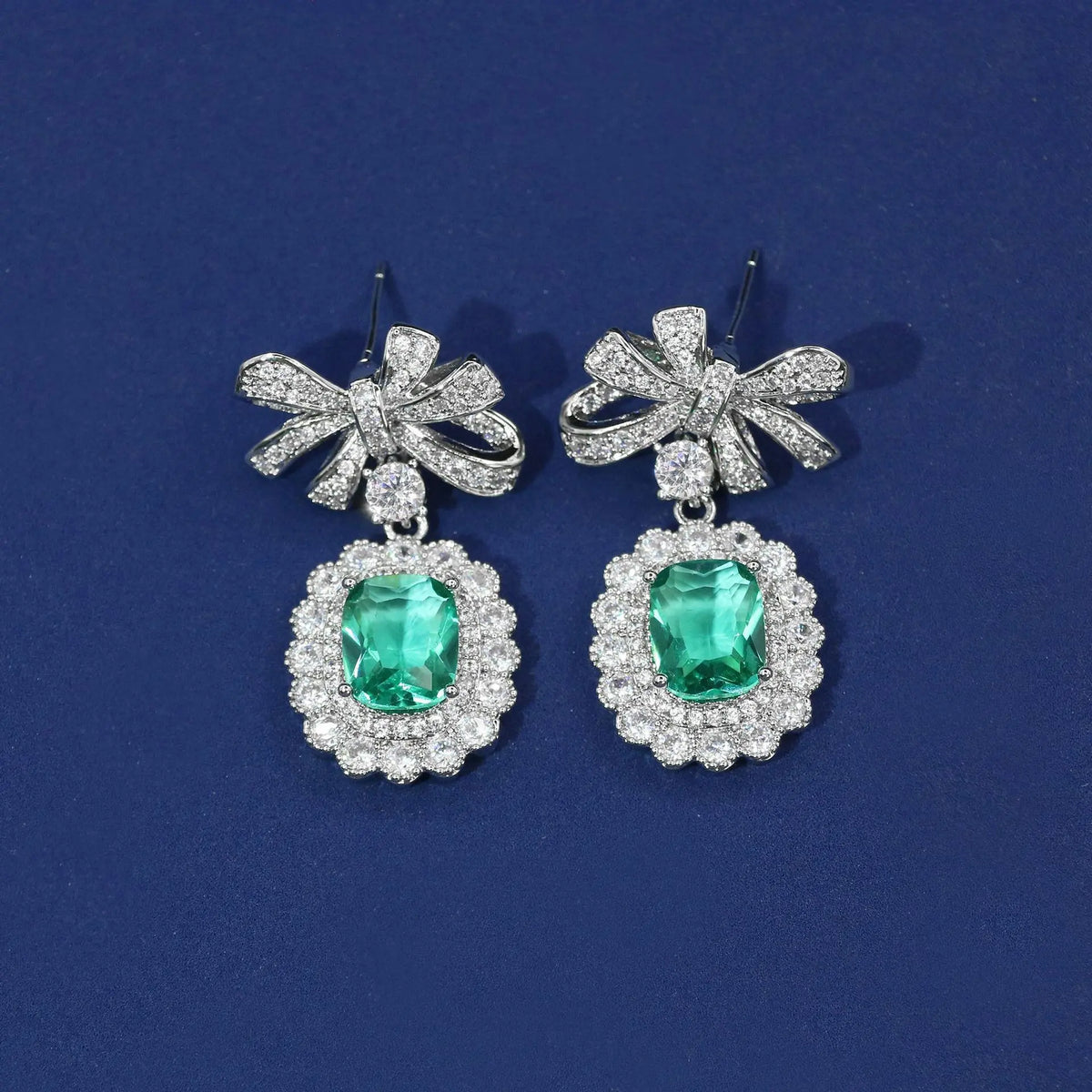 Ensemble Collier Boucles d'Oreilles Nœud Papillon Zircon Mode