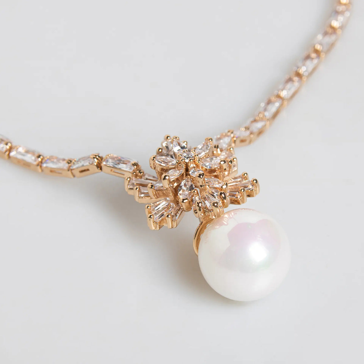 Parure de boucles d'oreilles et collier flocon de neige zircon perles haut de gamme