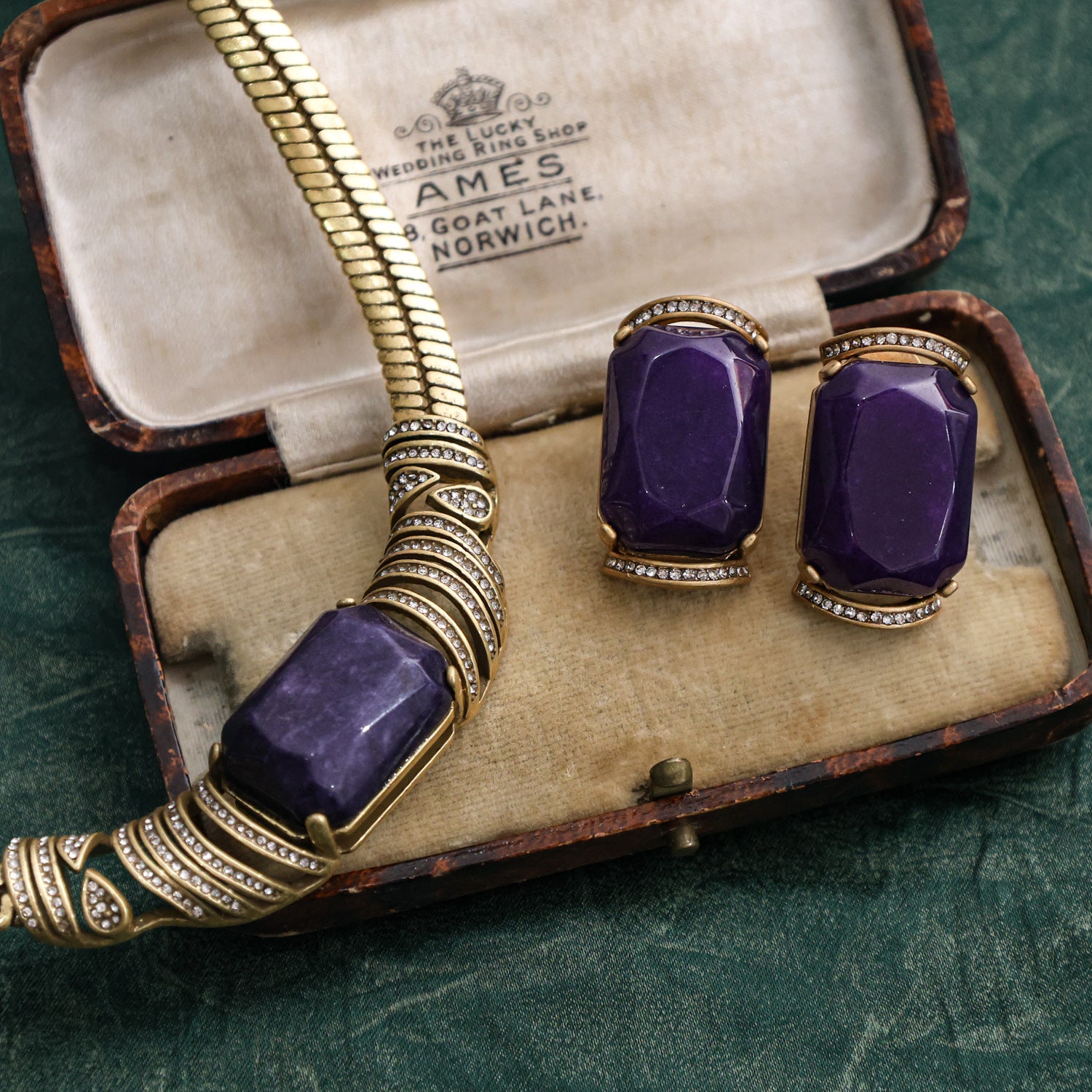 Medieval Purple Crystal Jewelry Set