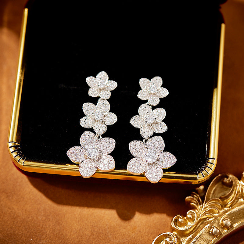 Fine craft copper gold-plated diamond-encrusted flower earrings