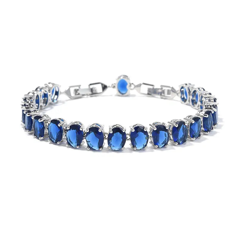 Bracelet simple en zircon, incrusté d'un cercle
