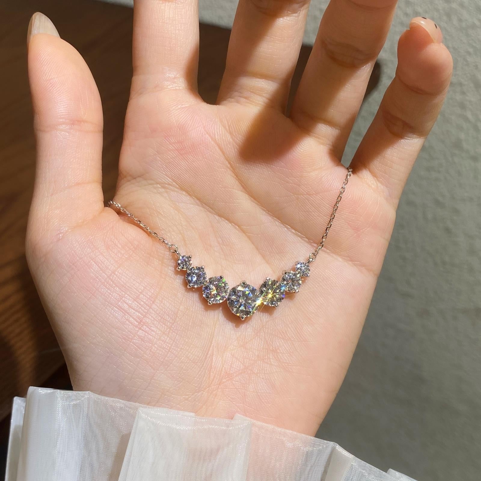 Smiling face moissanite necklace