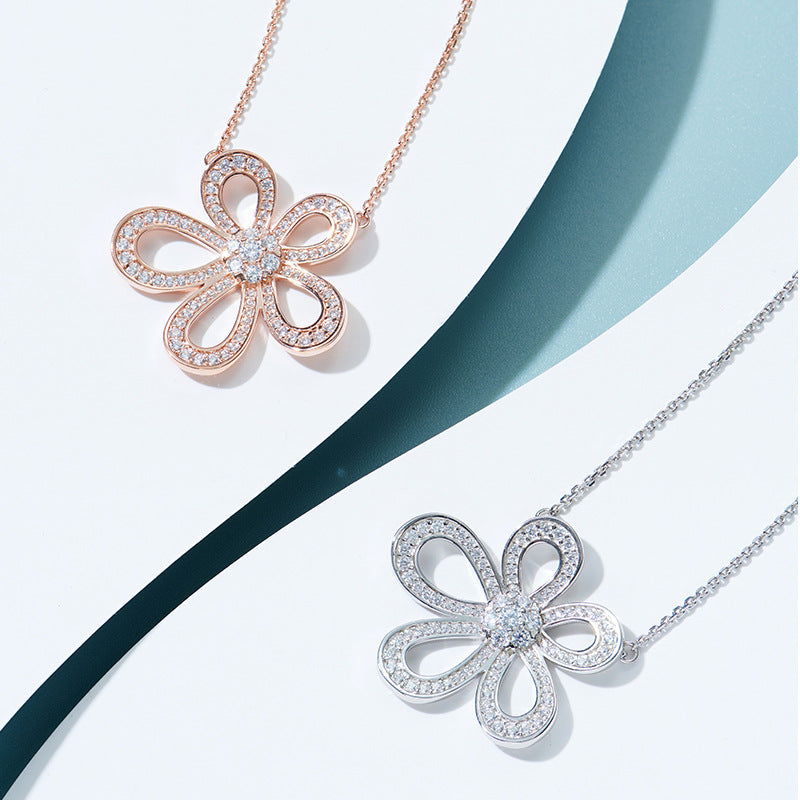 S925 silver-plated five-flower necklace
