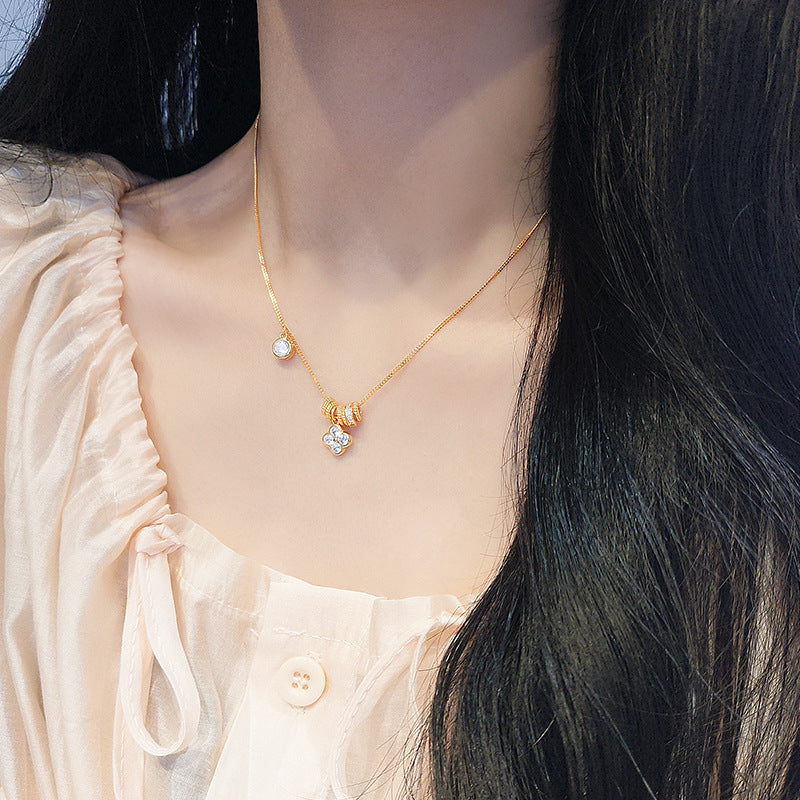 S925 gold-plated fashionable clover necklace