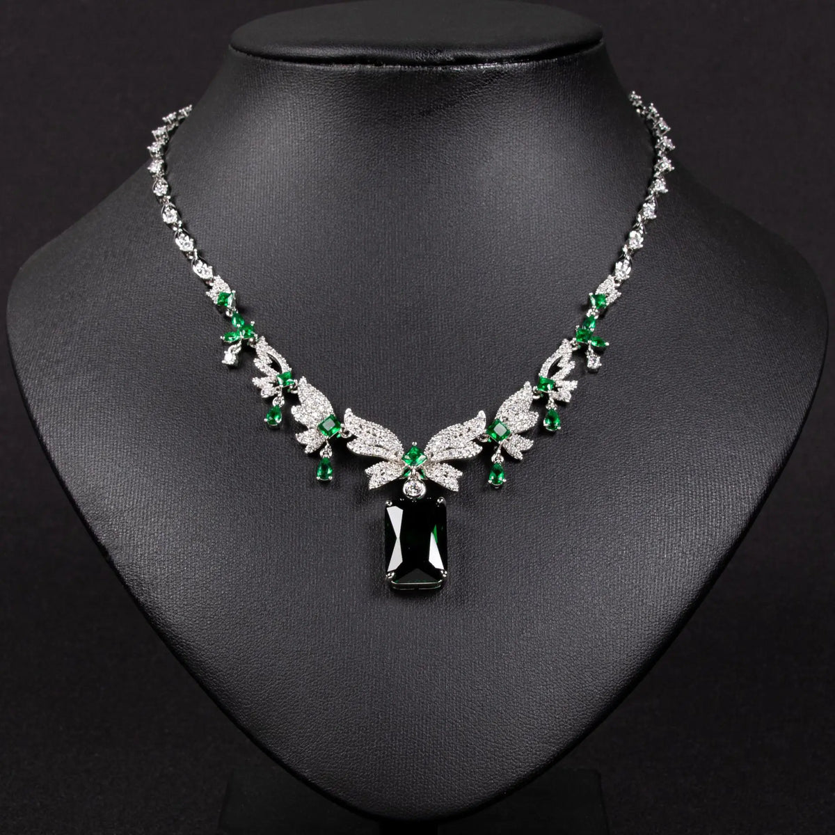 Parure collier de déclaration élégant en cristal rubis vintage