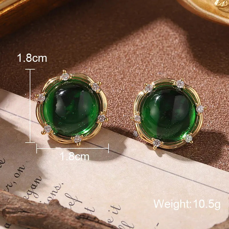 Boucles d'oreilles clous fantaisie médiévales, série