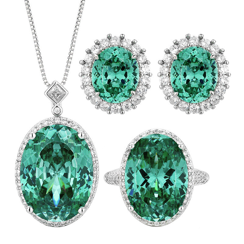 Dazzling Green Gemstone Necklace and Earrings – Elegant Evening Jewelry
