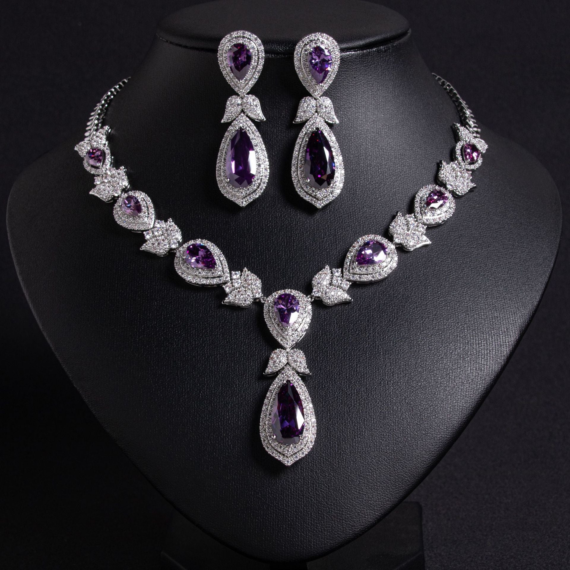 Luxury Red Teardrop Crystal Necklace and Earrings Jewelry Set for Women
