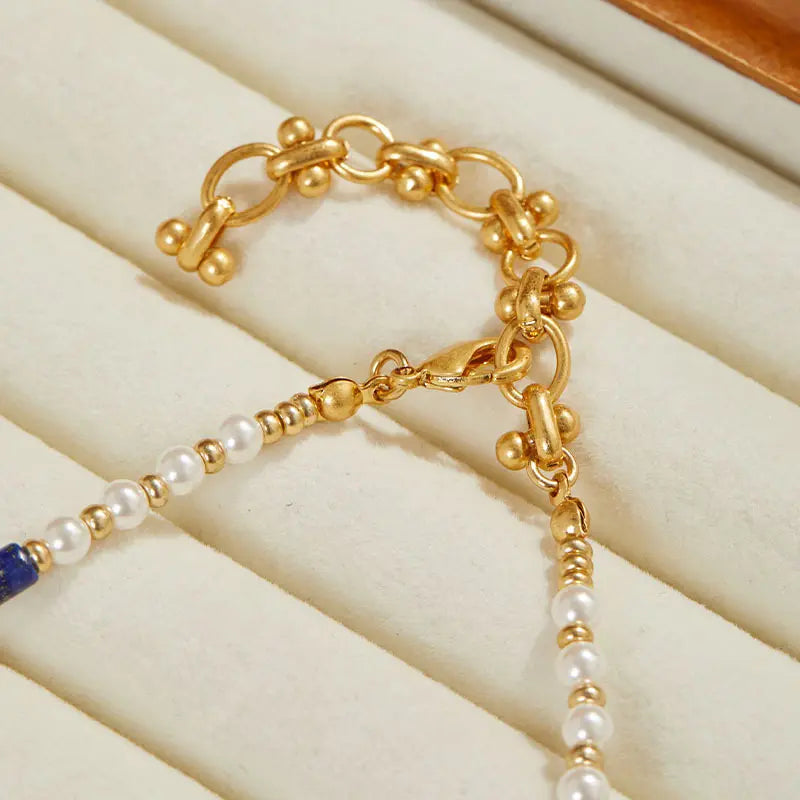 Collier ras du cou simple en perles de lapis-lazuli