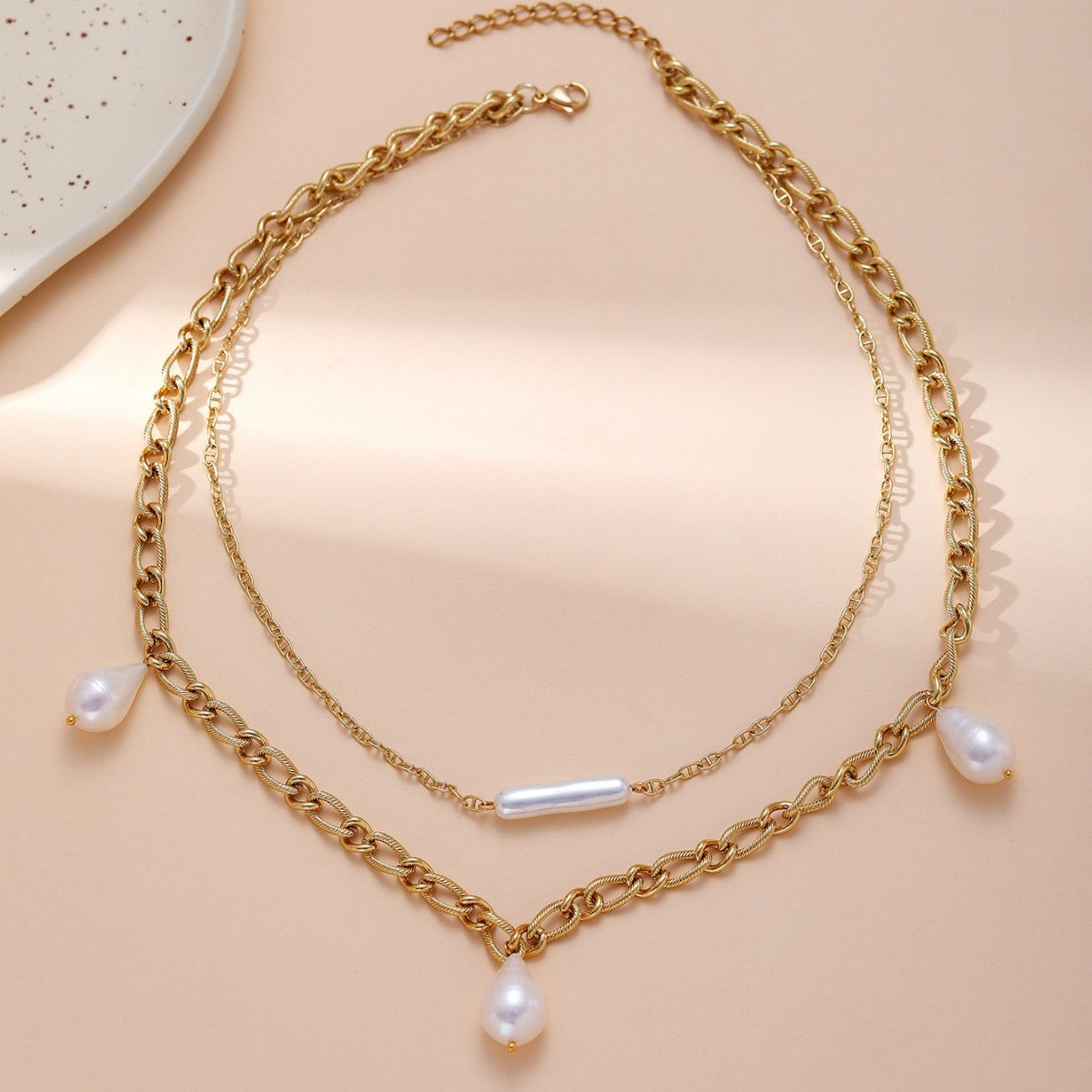 S925 sterling silver special-shaped imitation pearl necklace