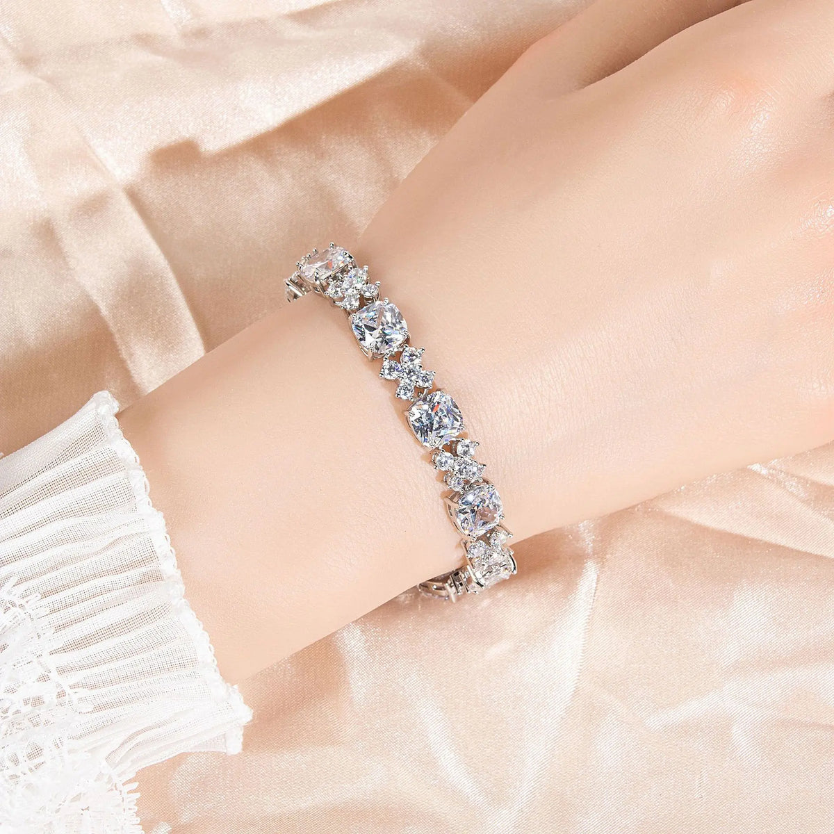 Bracelet Zircon Carré Géométrique Diamant Élégant